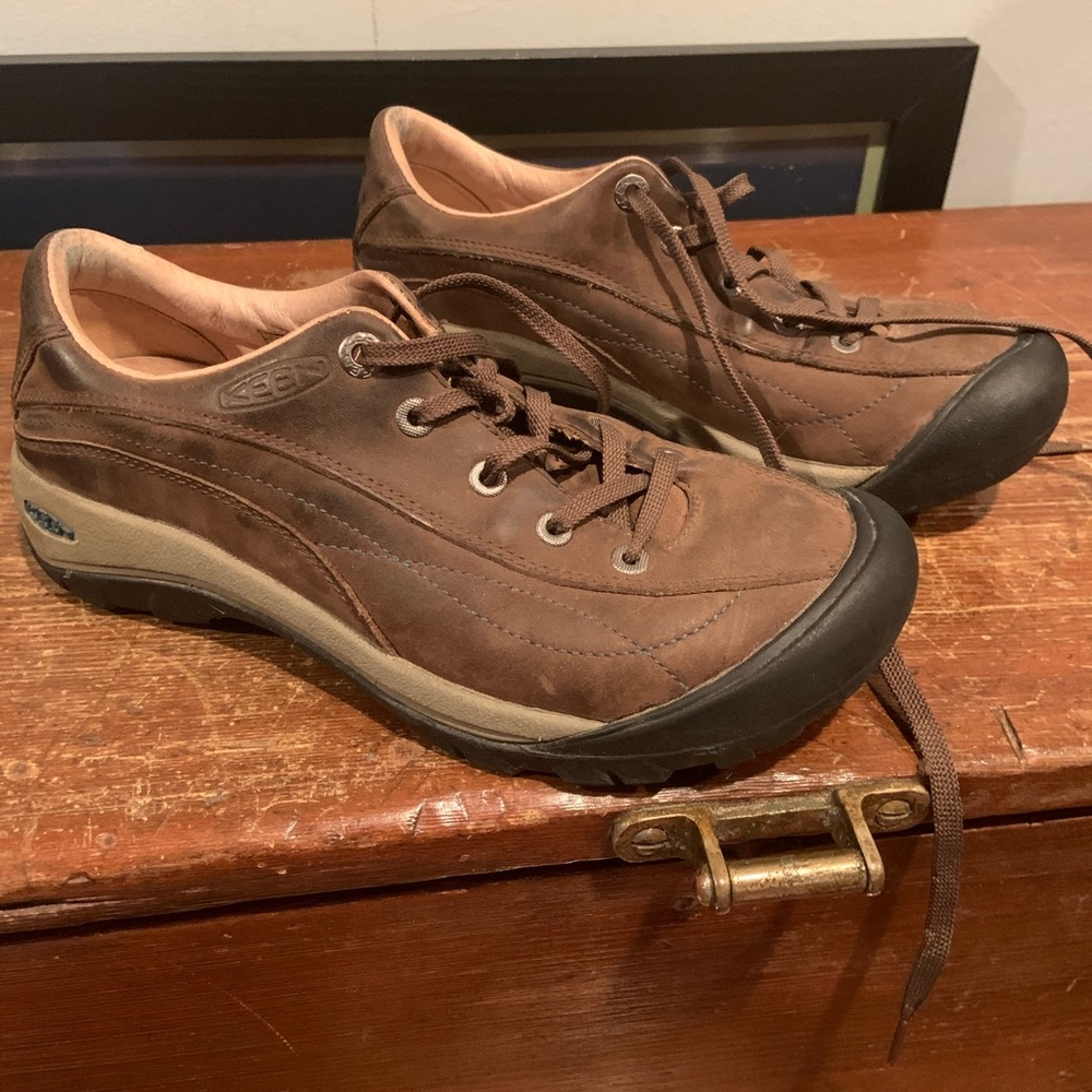 Keen Toyah Brown Hiking Trail Boots Shoes Women’s Size 7.5